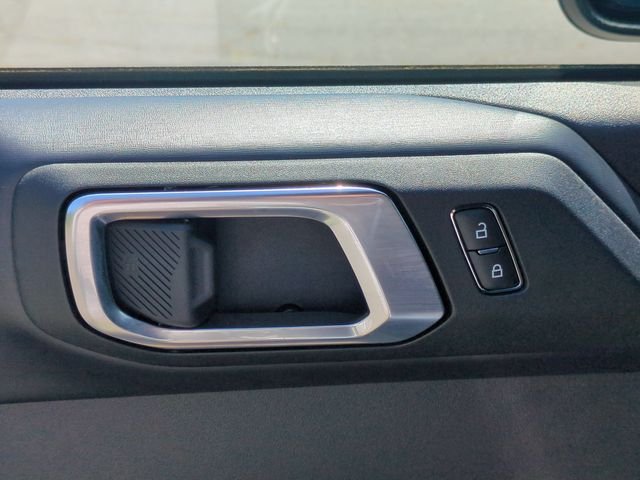Used 2025 Gray Ford Outer Banks image 13