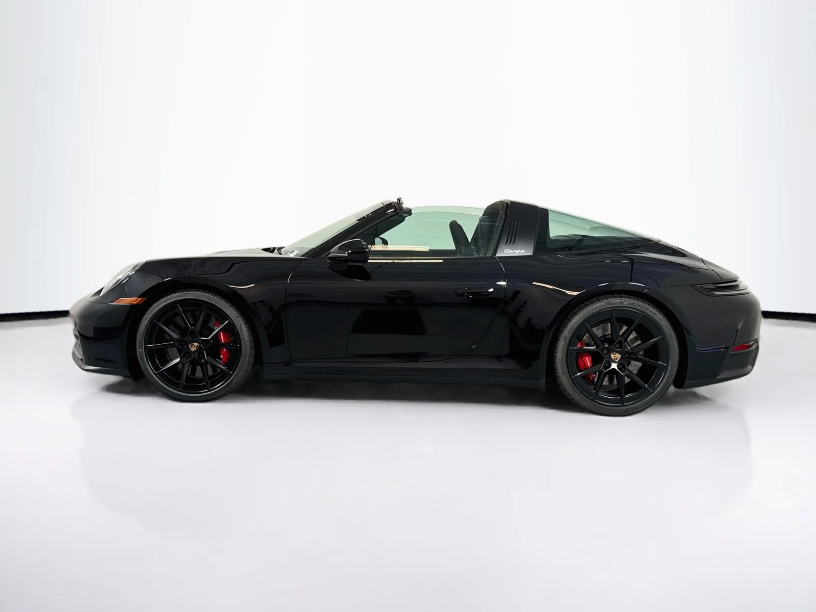 New 2026 Jet Black Metallic Porsche Targa 4S image 2
