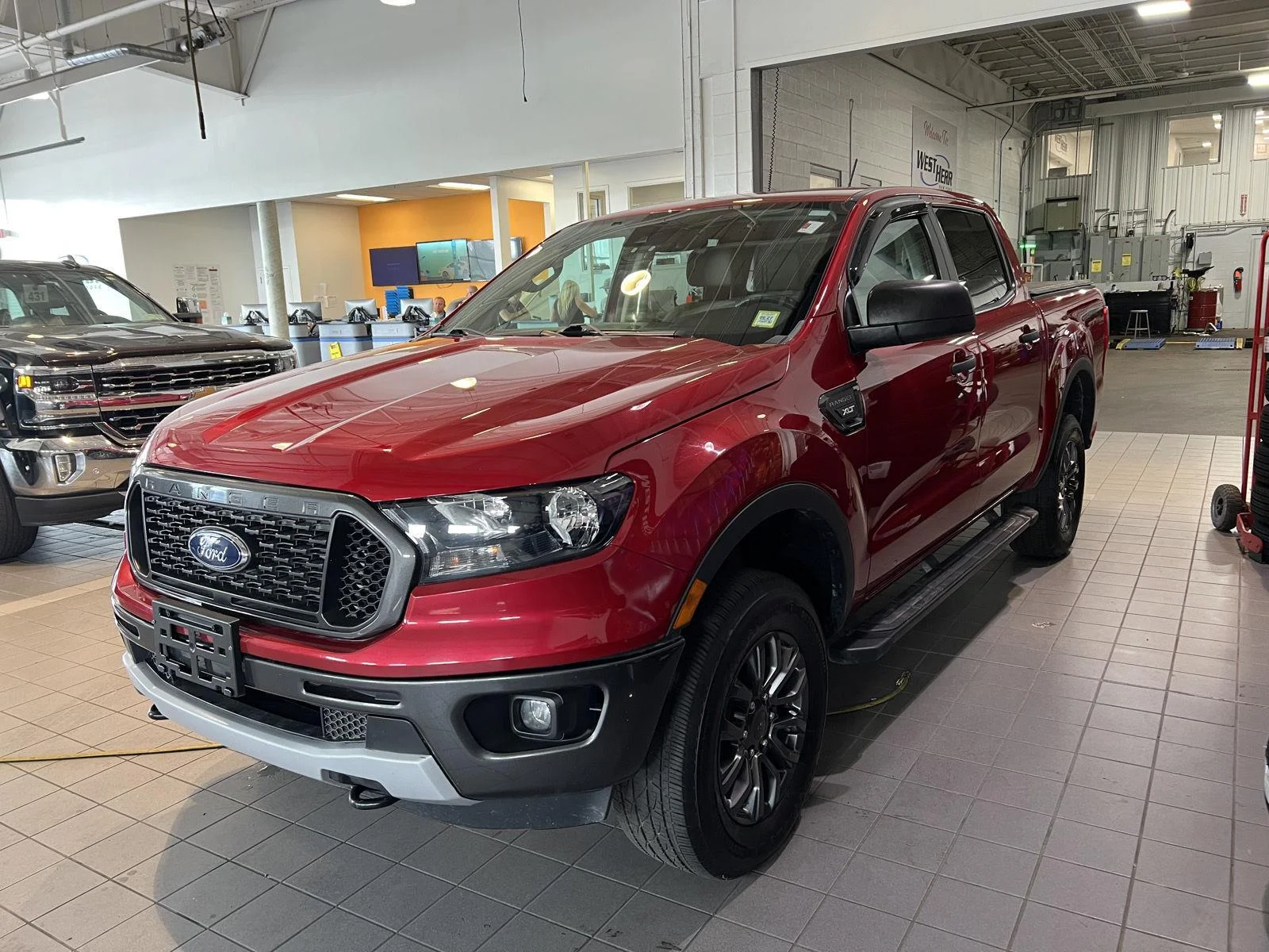 Used 2021 Rd Ford XL image 4