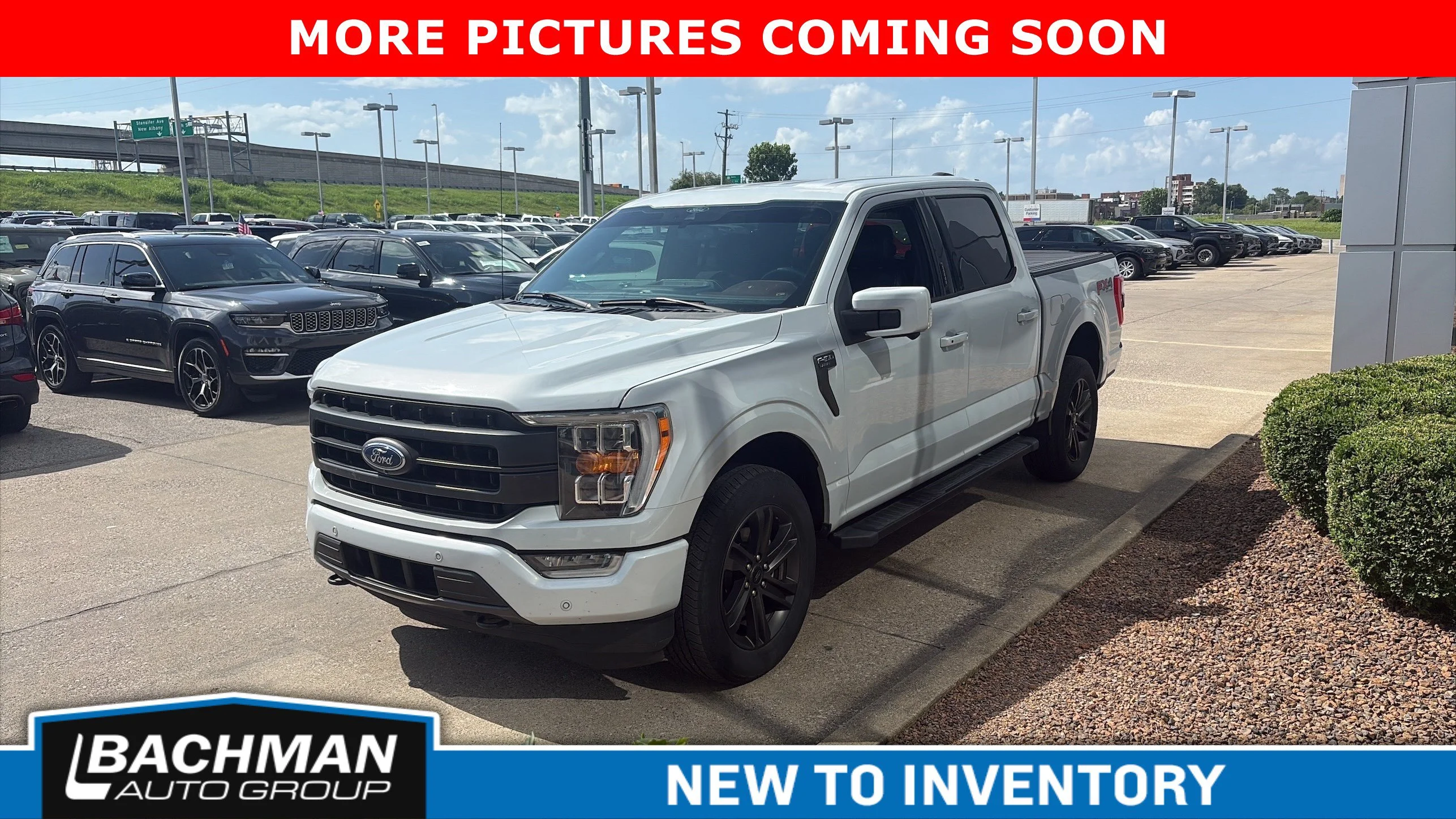 Used 2021 Star White Metallic Tri-Coat Ford LARIAT image 3
