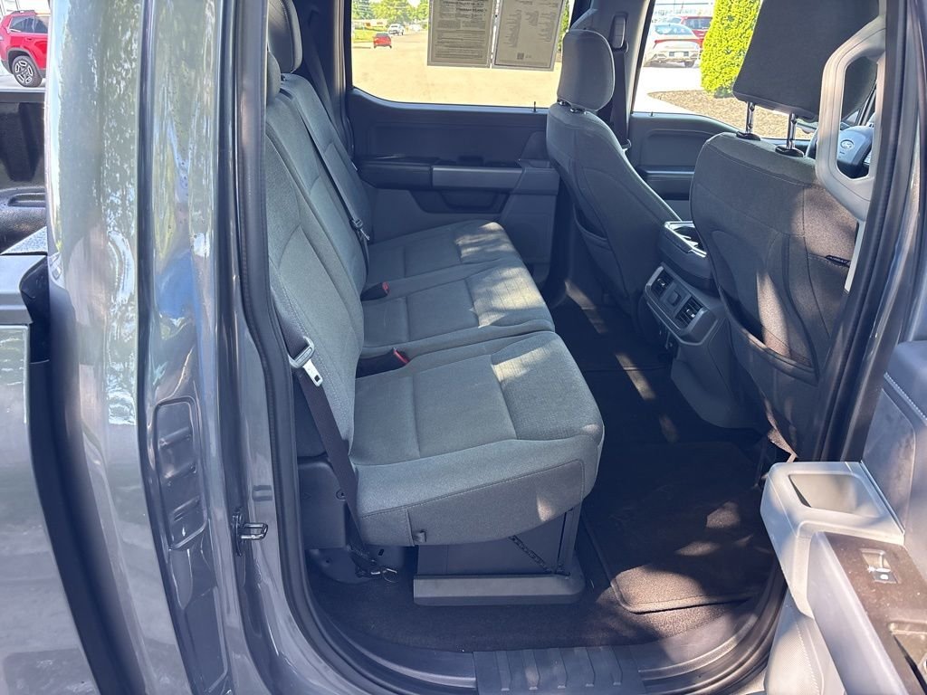 Used 2024 Gray Ford XLT image 11