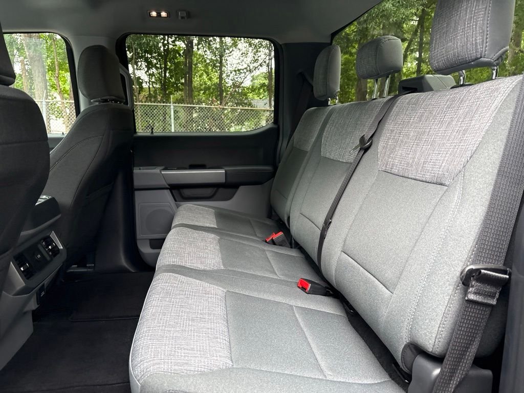 Used 2026 Gray Ford XLT image 26