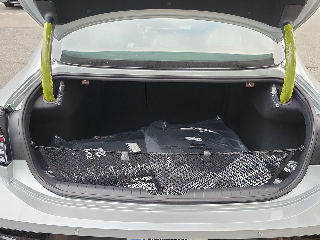 New 2026 Aero Silver Hyundai Limited image 17