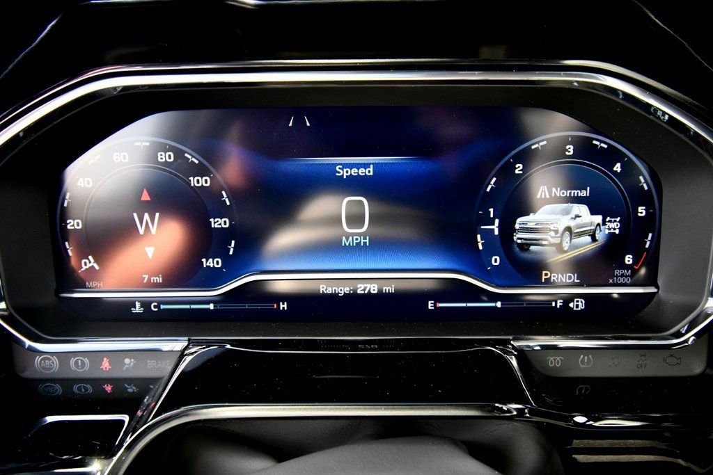 2025 Chevrolet Silverado 1500 LT - Photo 20