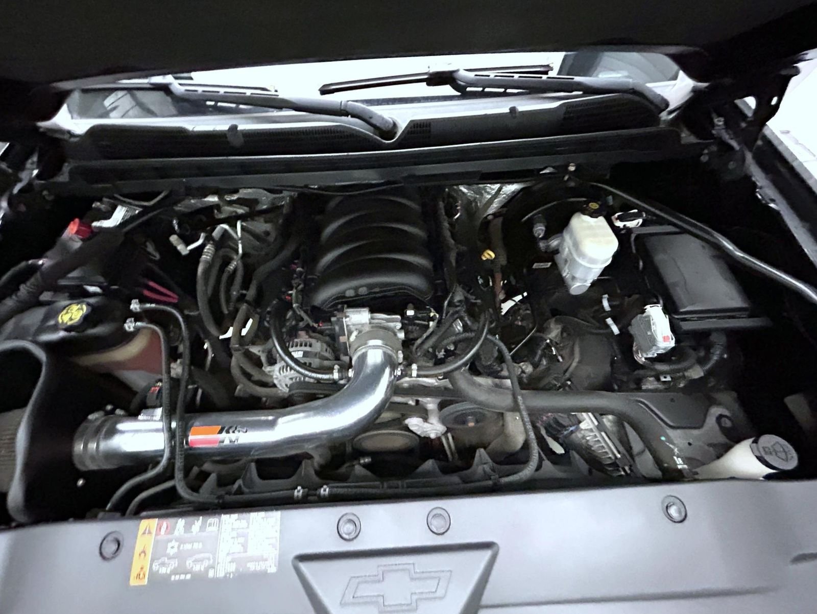 Used 2018 Black Chevrolet Custom image 23