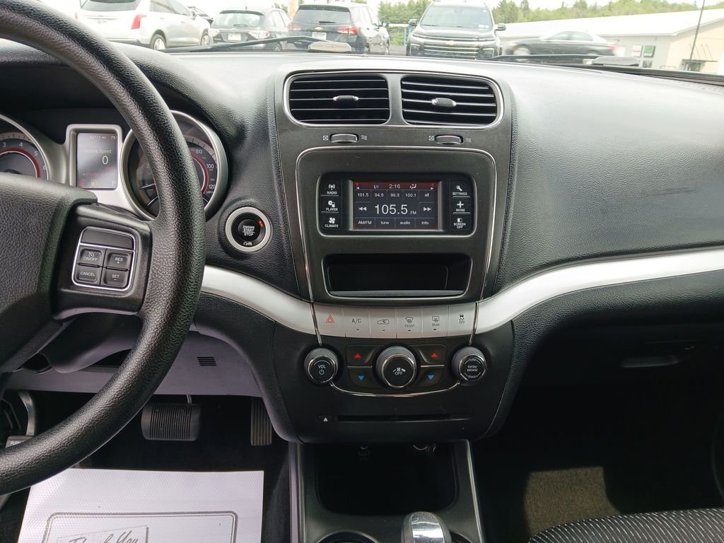 Used 2019 Gray Dodge SE image 18
