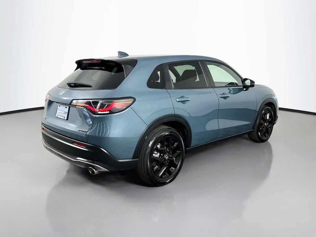 Used 2025  Honda Sport image 8