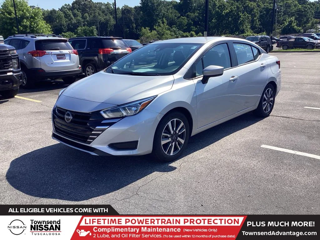 2024 Nissan Versa 1.6 SV CVT's photo