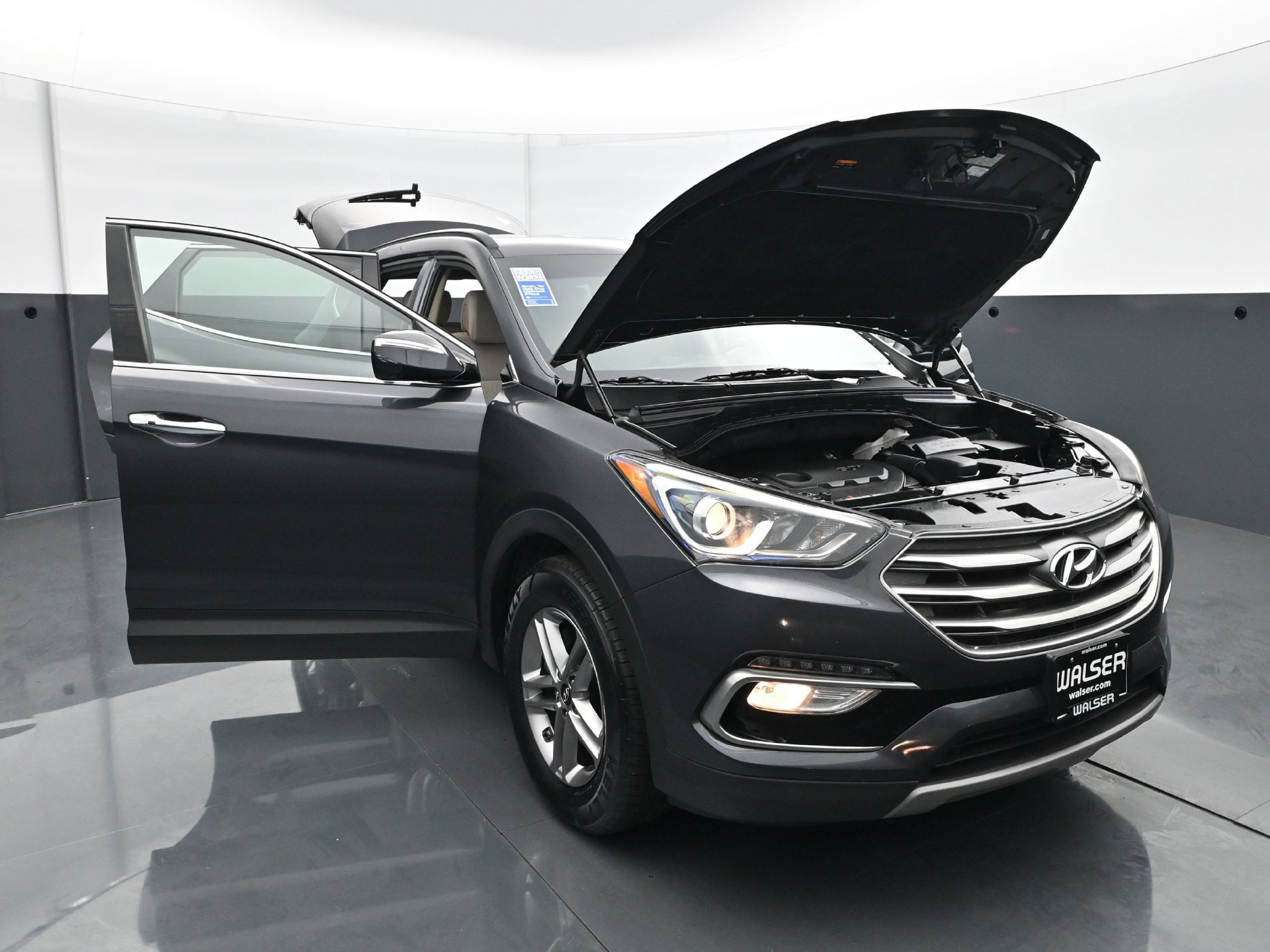 Certified Used 2018 Platinum Graphite Hyundai 2.4L Auto image 38