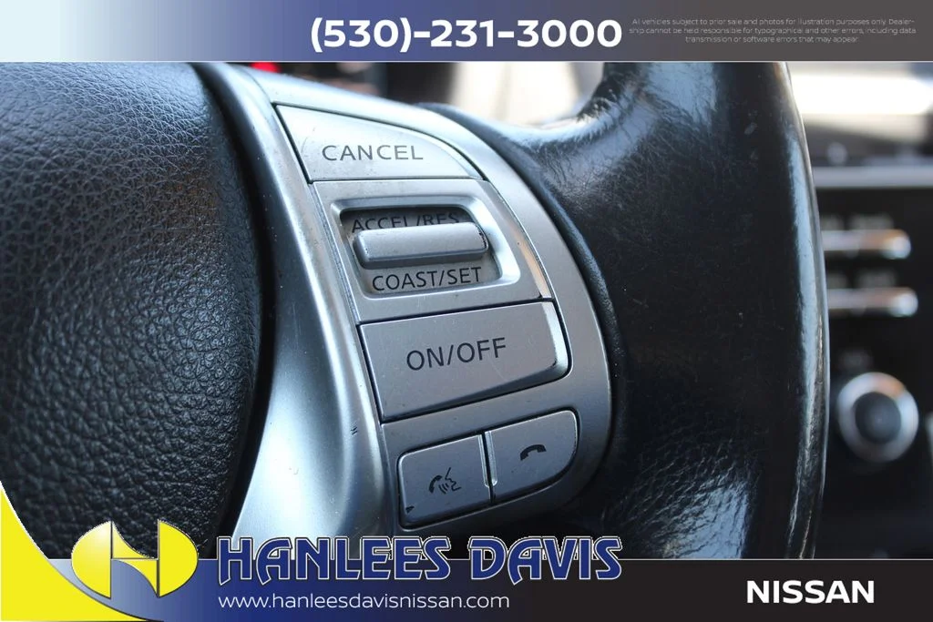 Used 2016 Gray Nissan 2.5 SV image 29