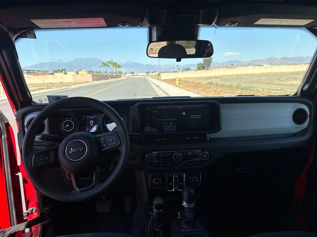 Used 2025 Red Jeep Sport S image 20