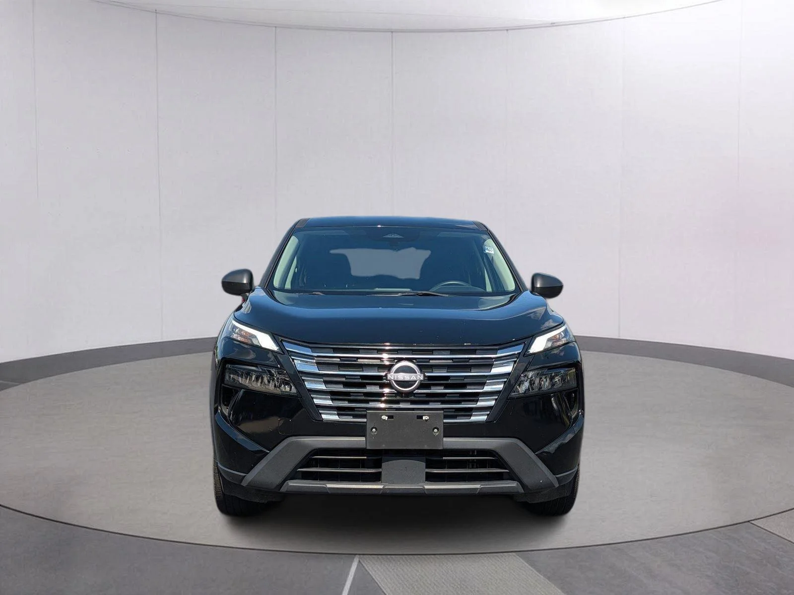 Used 2024 Super Black Nissan S image 8