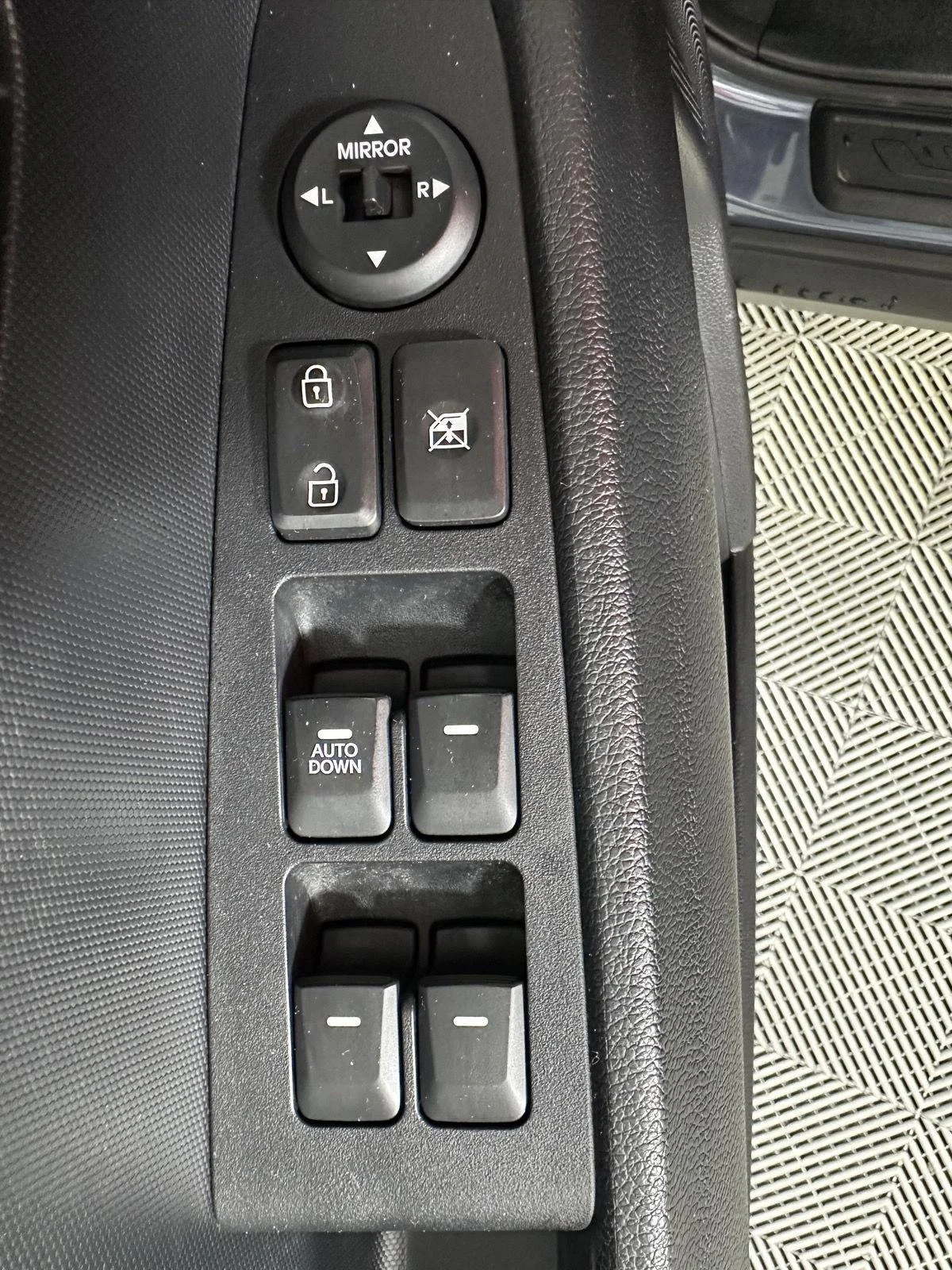 Used 2016 Twilight Blue Kia LX image 22