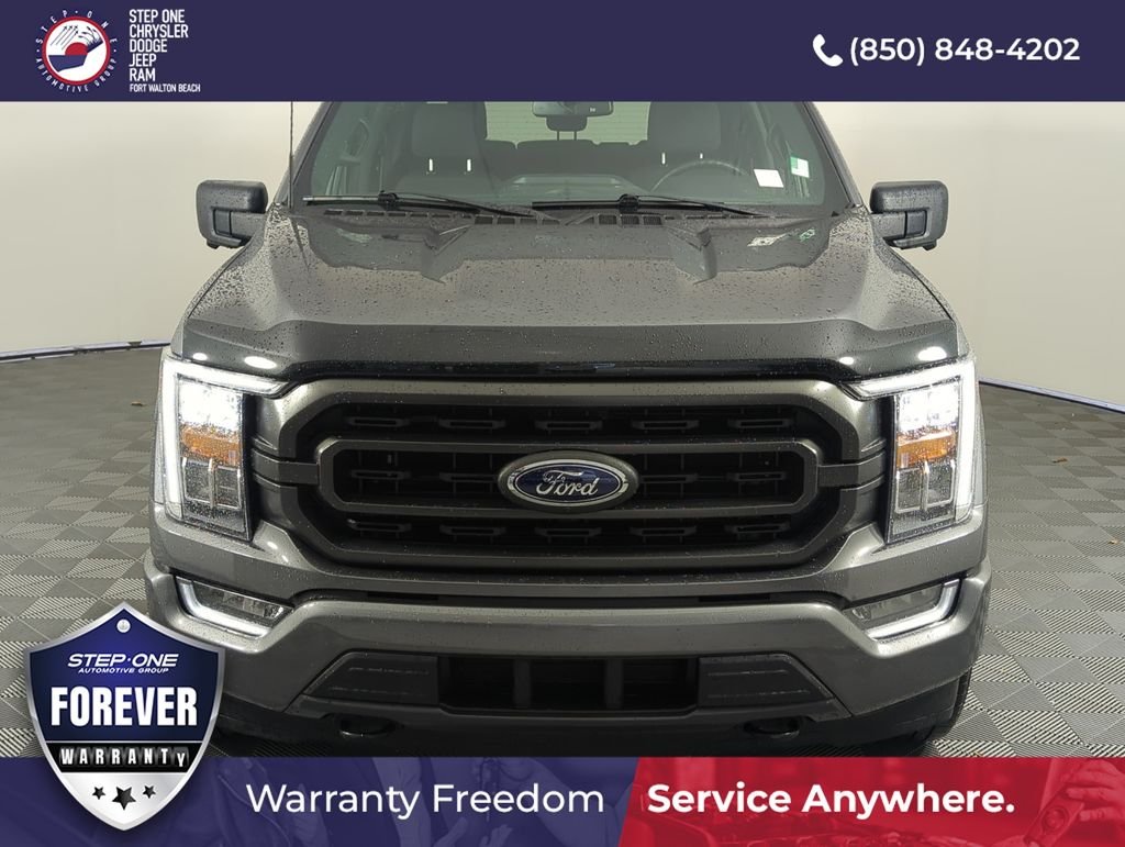 Used 2023 Gray Ford XLT image 9