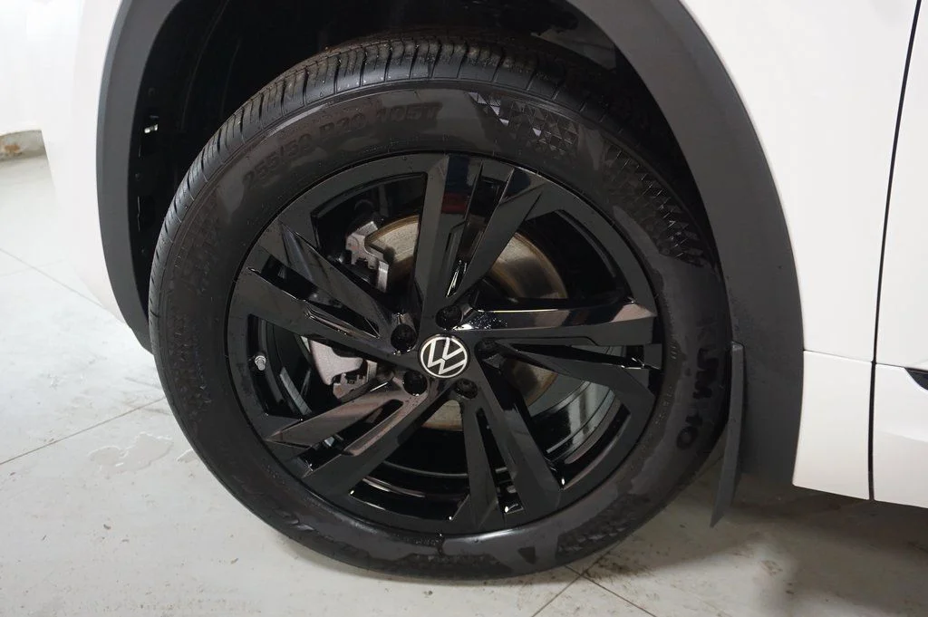 2026 Volkswagen Atlas Cross Sport SEL R-LINE - Photo 36