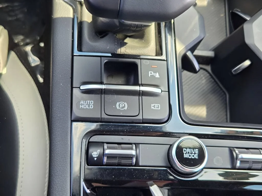 2025 Kia K5 GT-Line - Photo 21