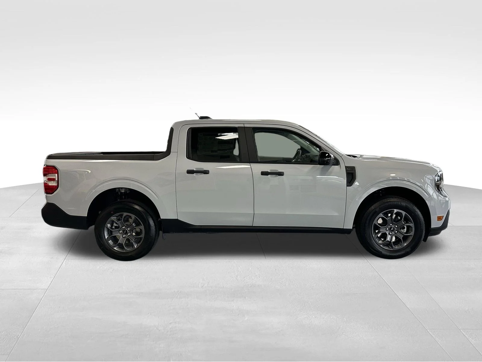 2025 Ford Maverick XLT - Photo 6