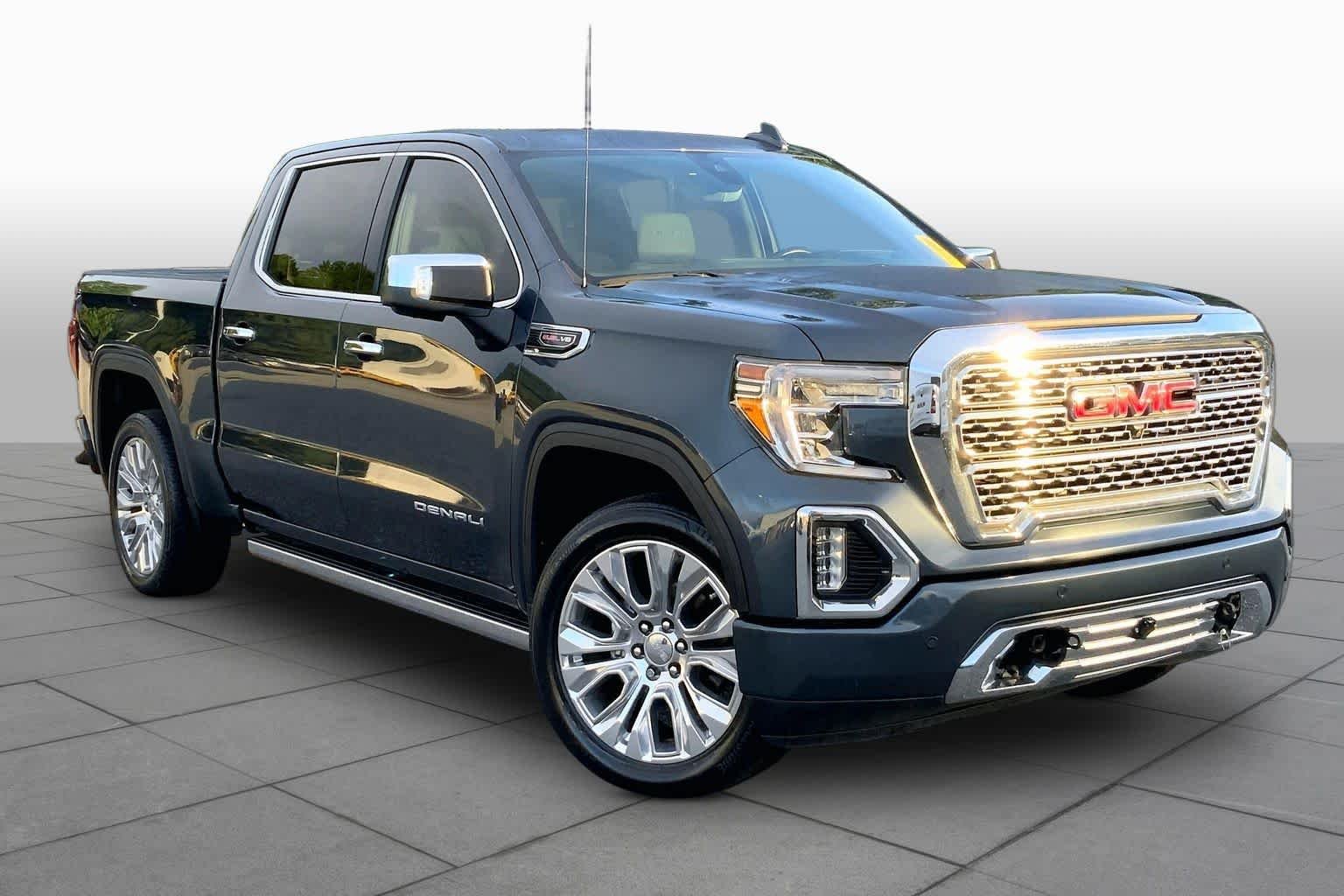 Used 2020 Dark Sky Metallic GMC Denali image 3