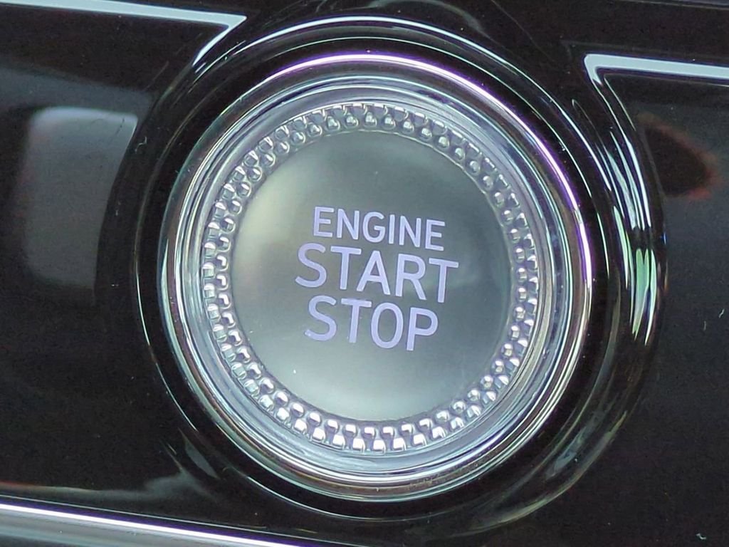 2026 GENESIS GV70 Sport Advanced - Photo 27