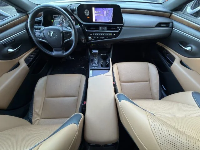 2024 Lexus ES Hybrid 300h - Photo 9