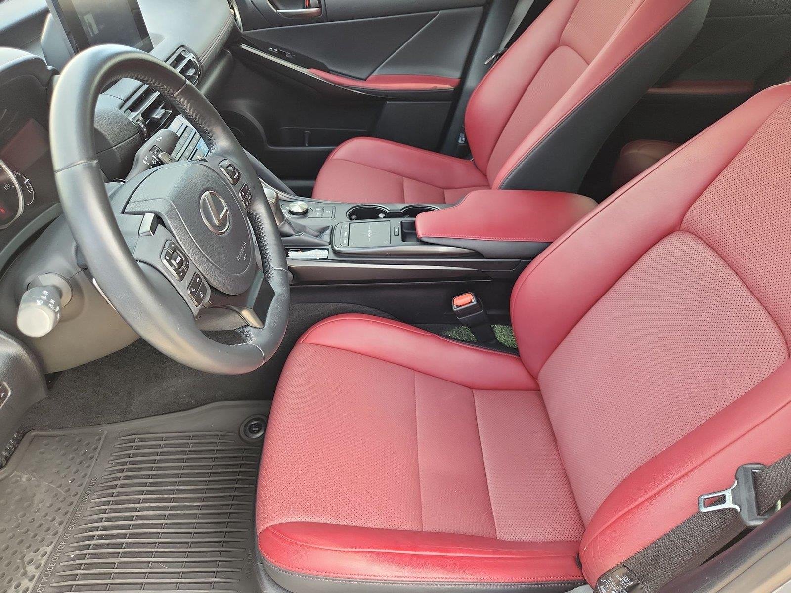 2025 Lexus IS 350 F SPORT DESIGN - Photo 19