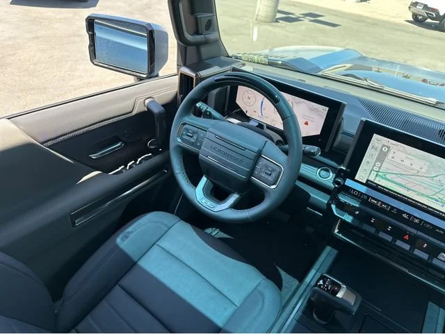2024 GMC HUMMER EV 3X - Photo 16