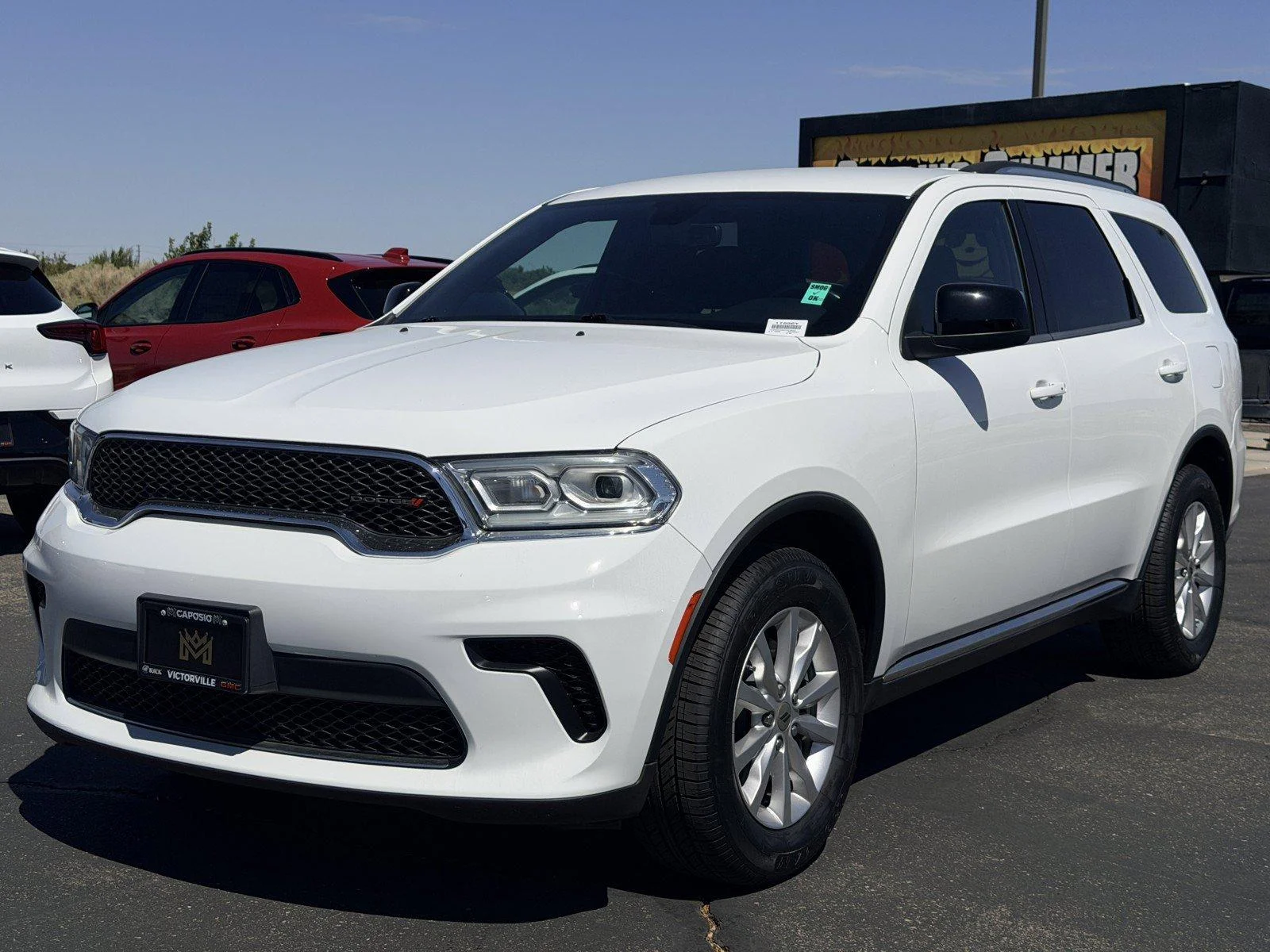 Used 2023 White Knuckle Cle Dodge SXT image 3