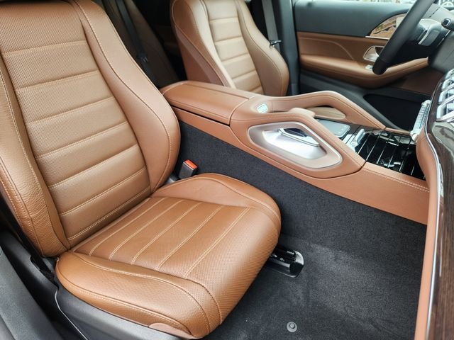 New 2026 Selenite Grey Metallic Mercedes-Benz GLE 450 Coupe image 16