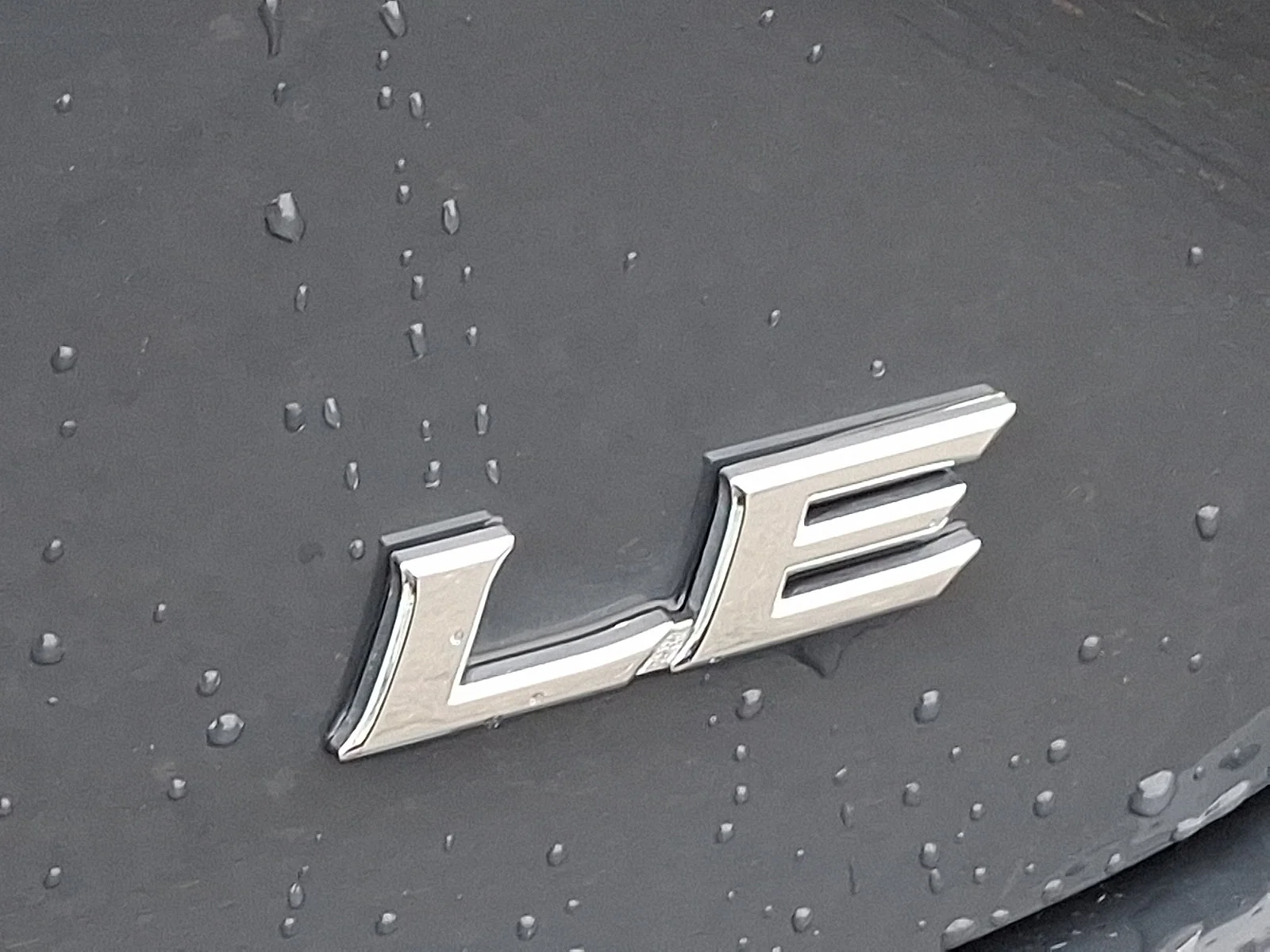 Used 2025 Underground - 1L7 Toyota LE image 30