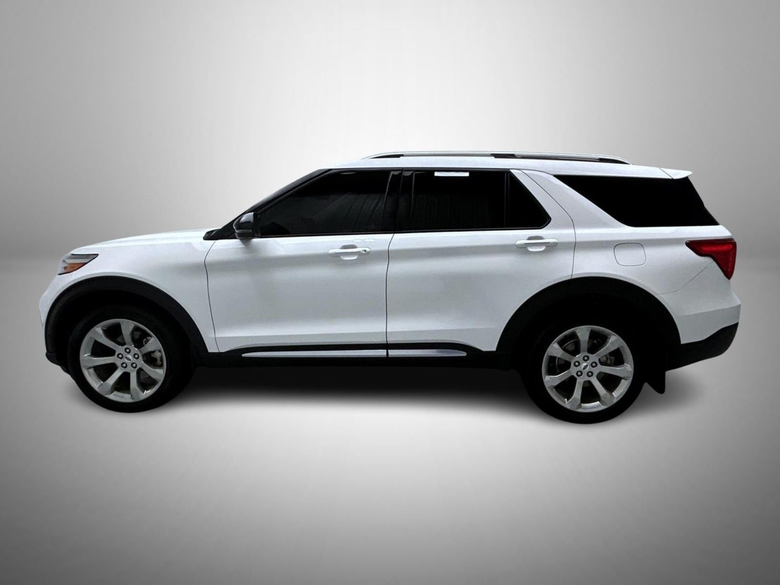 Used 2020 White Ford Platinum image 8