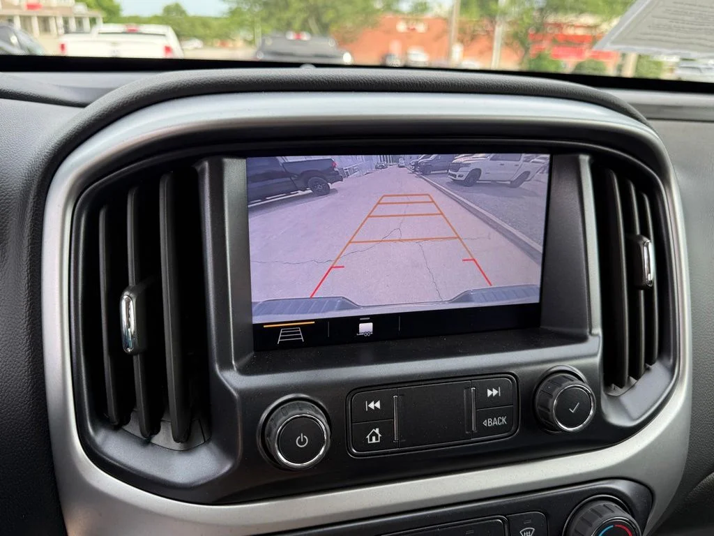 Used 2020 Black Chevrolet LT image 20