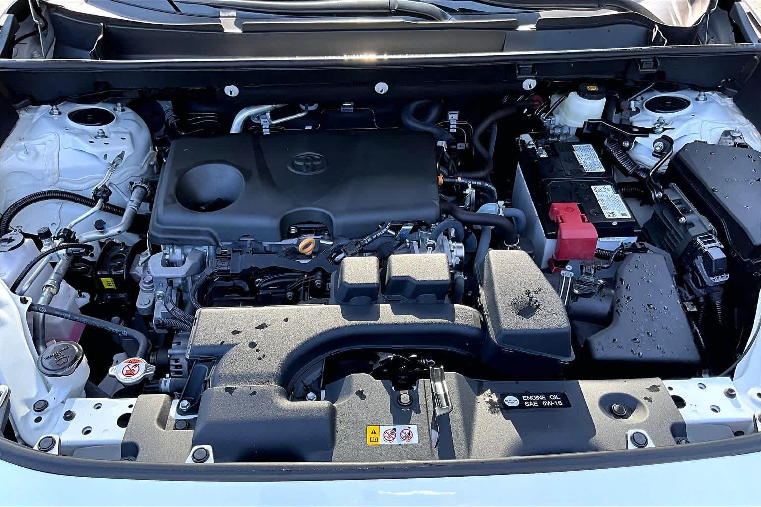 Used 2024 Ice Cap Toyota XLE image 32