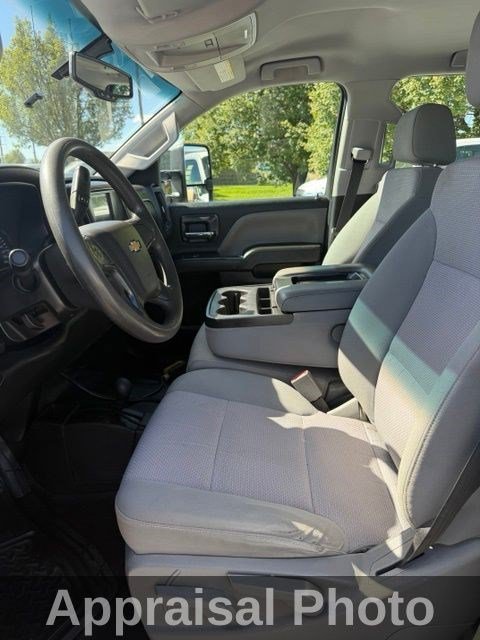 Used 2018 Summit White Chevrolet Work Truck image 11