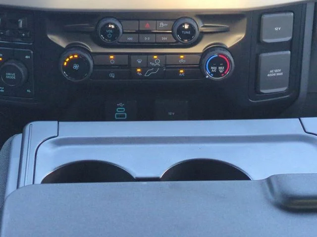New 2026 Oxford White Ford F-250® XLT image 18