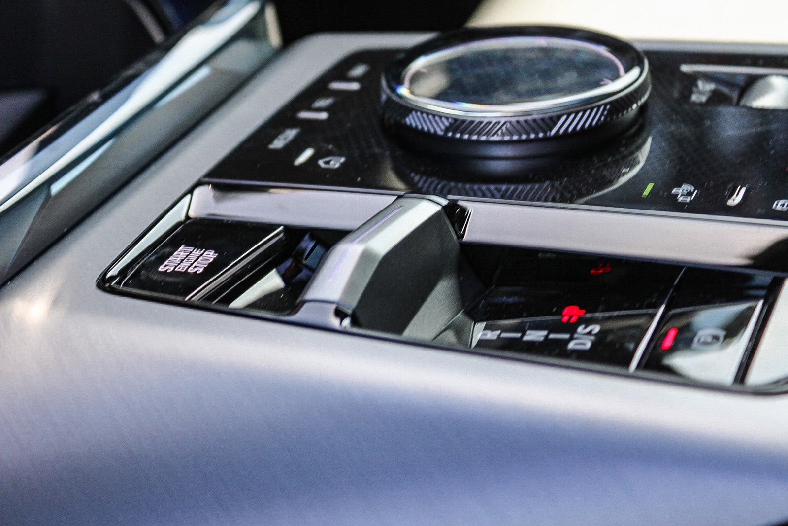 New 2026 Brooklyn Grey Metallic BMW M50 xDrive image 22