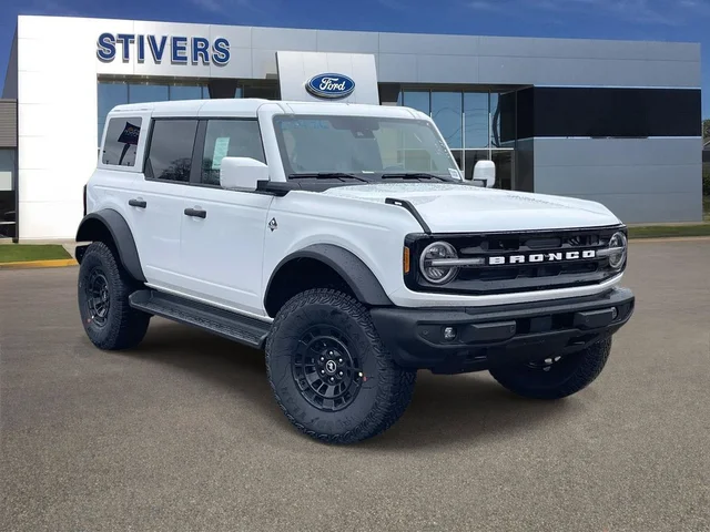 2026 Ford Bronco Outer Banks