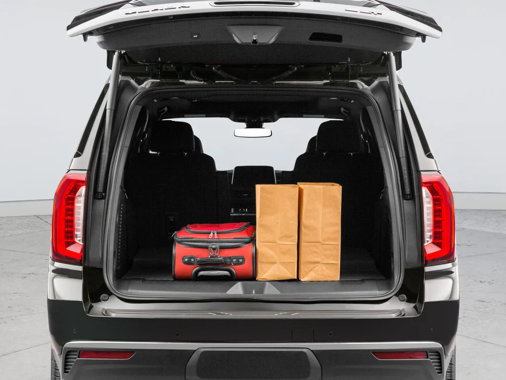 Used 2023 Black GMC Denali Ultimate image 31
