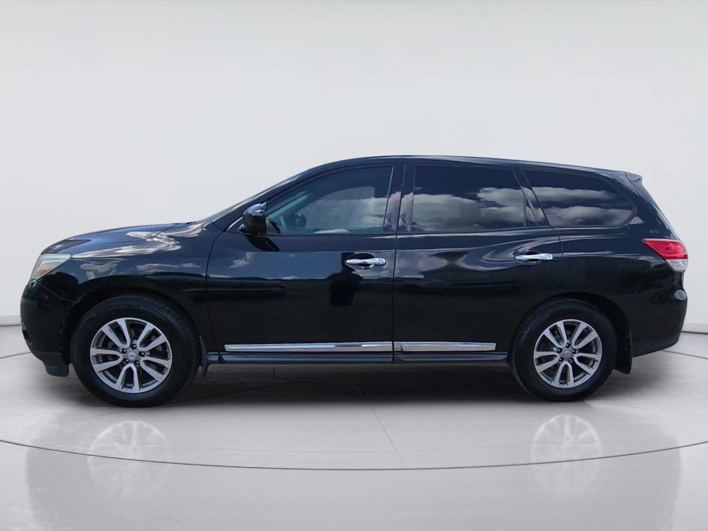 2014 Nissan Pathfinder SL - 4
