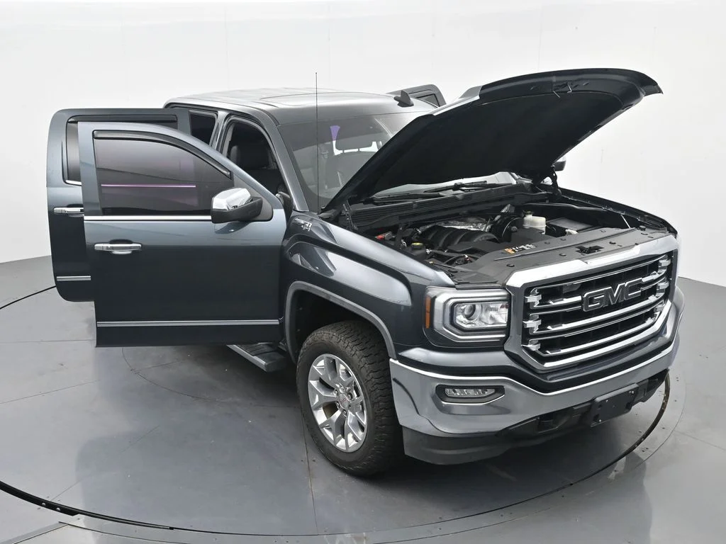 Used 2017 Gray GMC SLT image 37