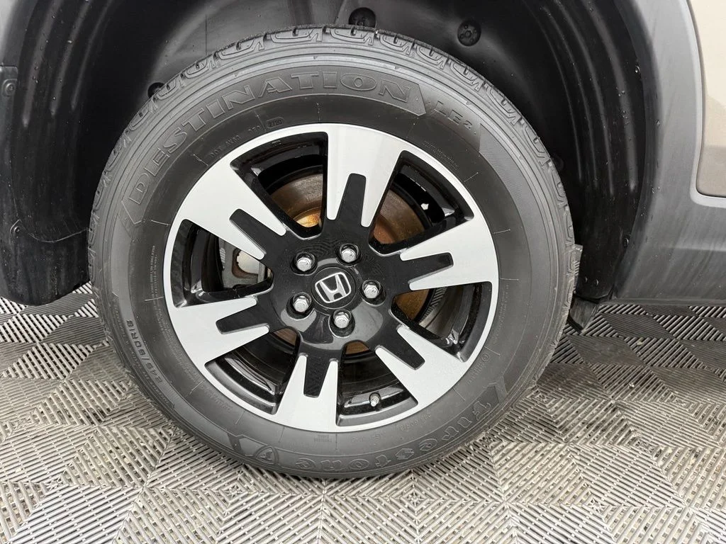 Used 2020  Honda RTL image 17
