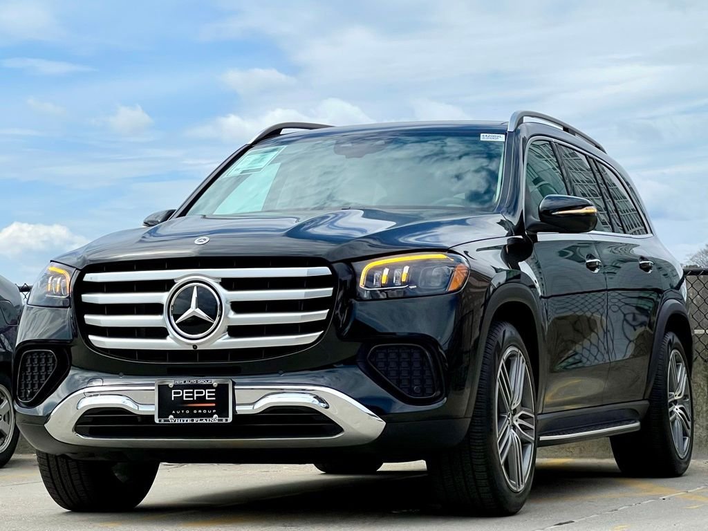 Certified Used 2026 Black Mercedes-Benz GLS 450 image 3