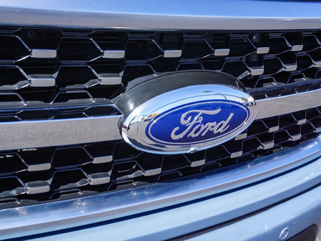 Used 2023 Gray Ford Platinum image 12