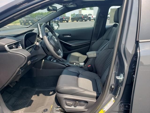 Used 2026  Toyota XSE image 10