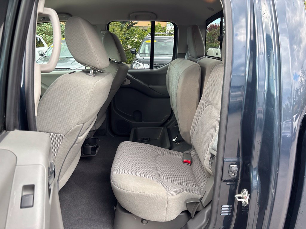 Used 2019 Blue Nissan SV image 12