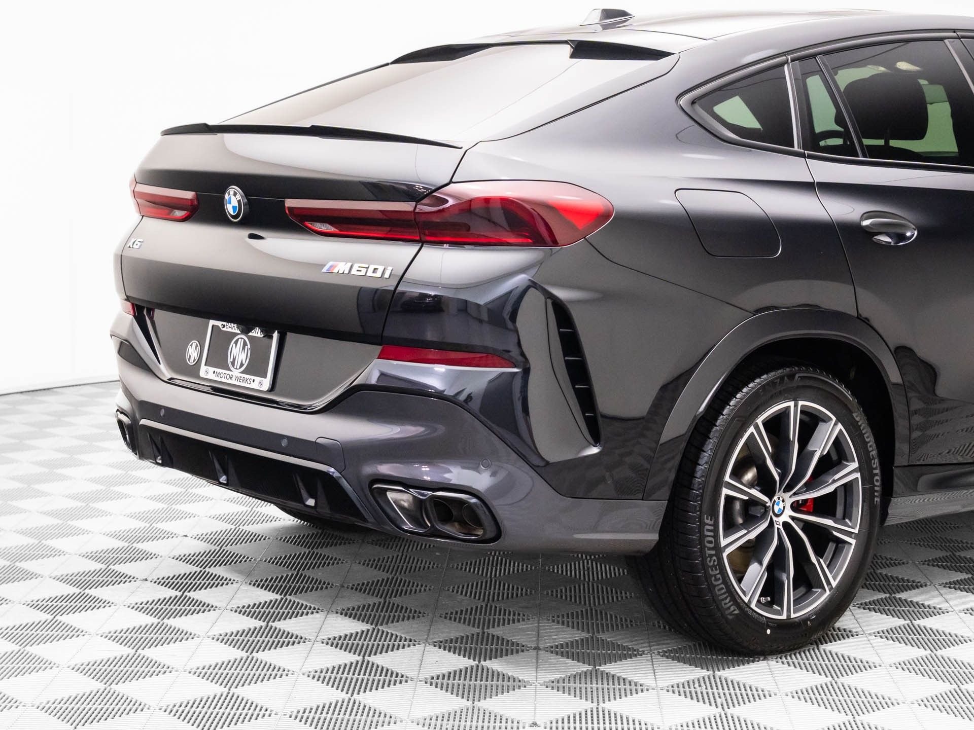 Used 2024 Black BMW M60i image 35