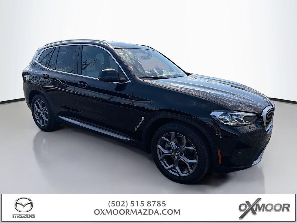 2023 BMW X3 sDrive30i's photo