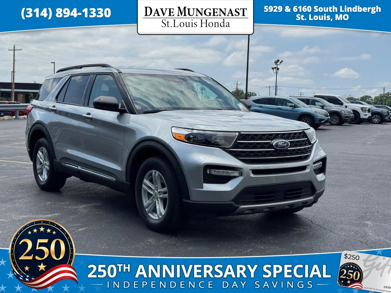 Used 2023 Iconic Silver Ford XLT image 1