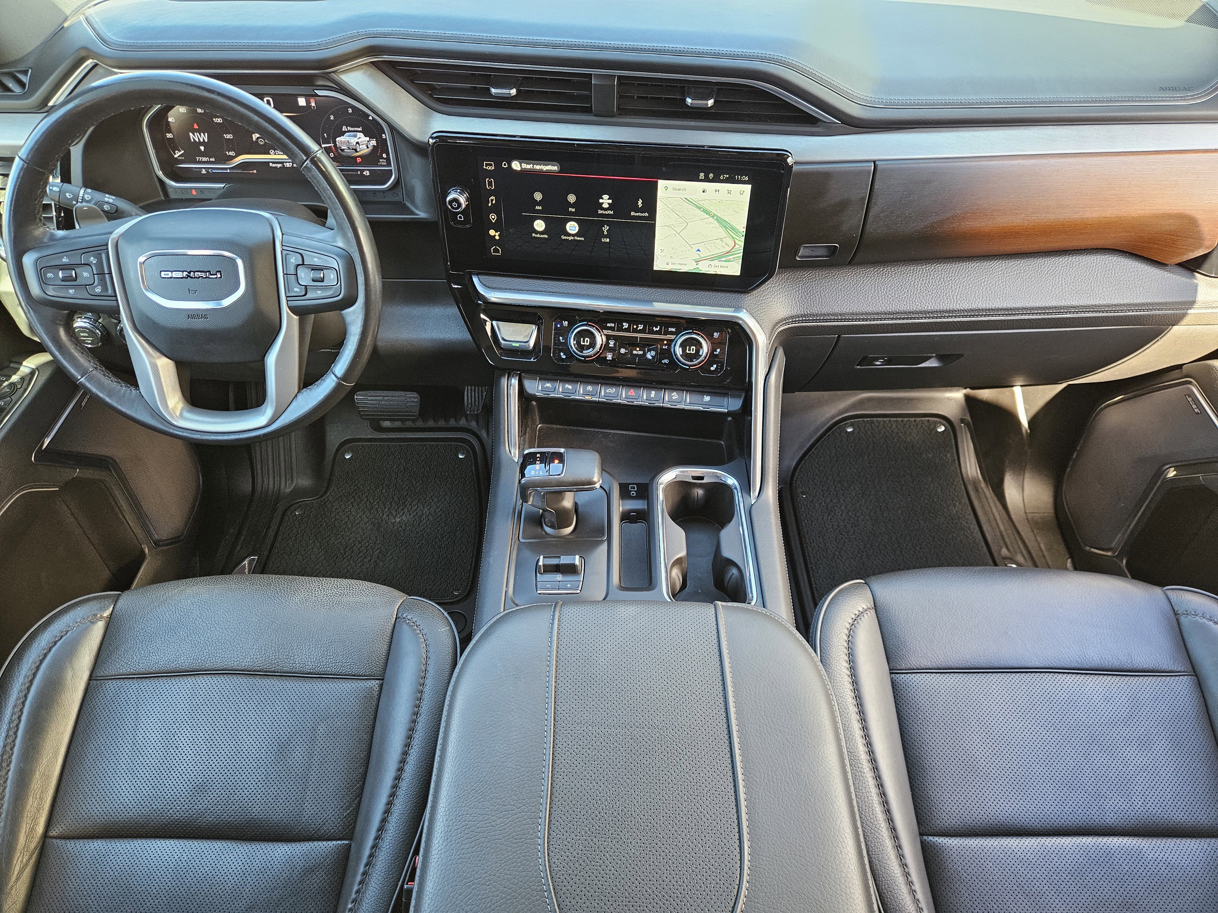 Used 2023 Onyx Black GMC Denali image 27