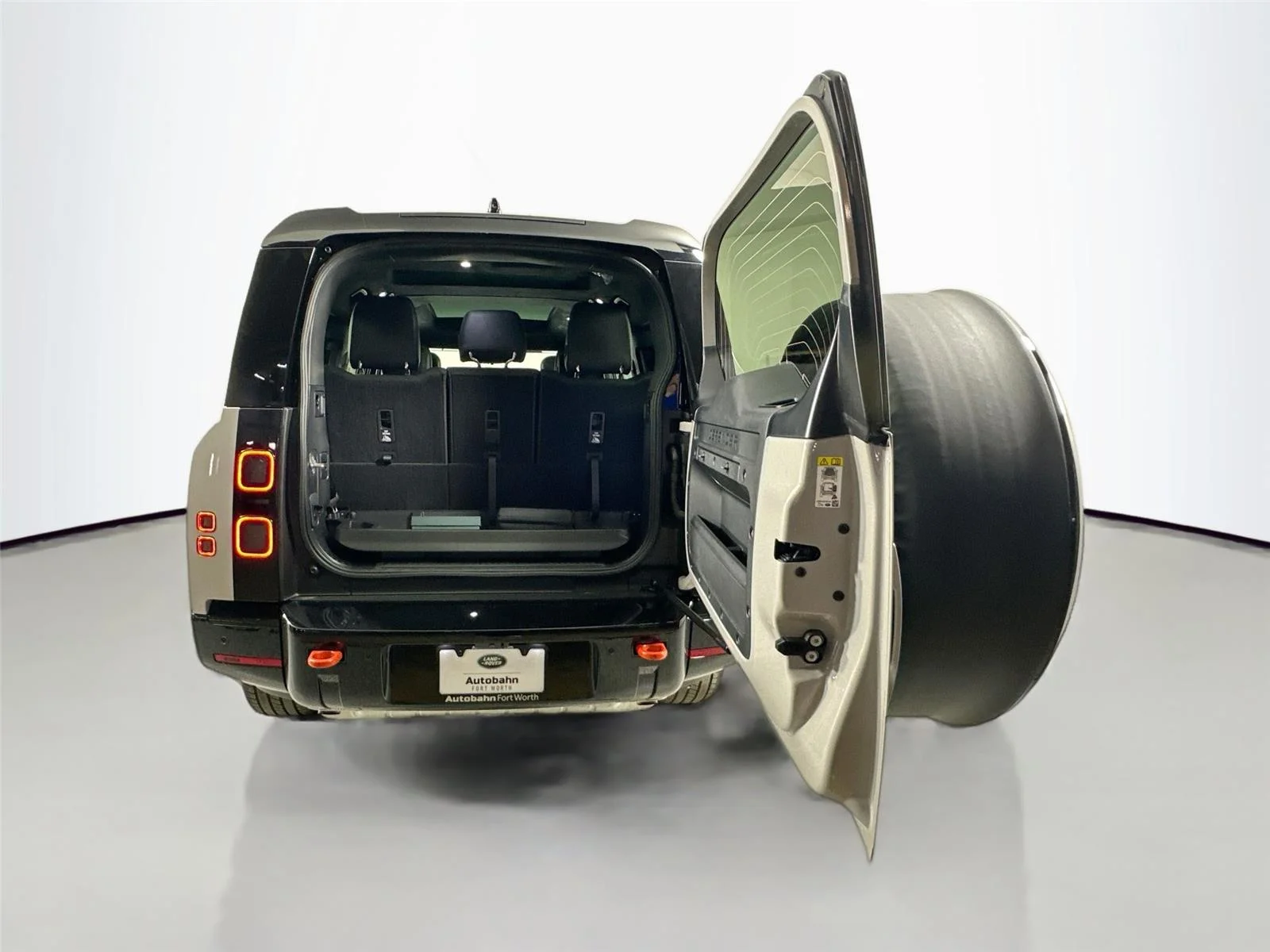 New 2026 Borasco Grey LAND ROVER X image 27