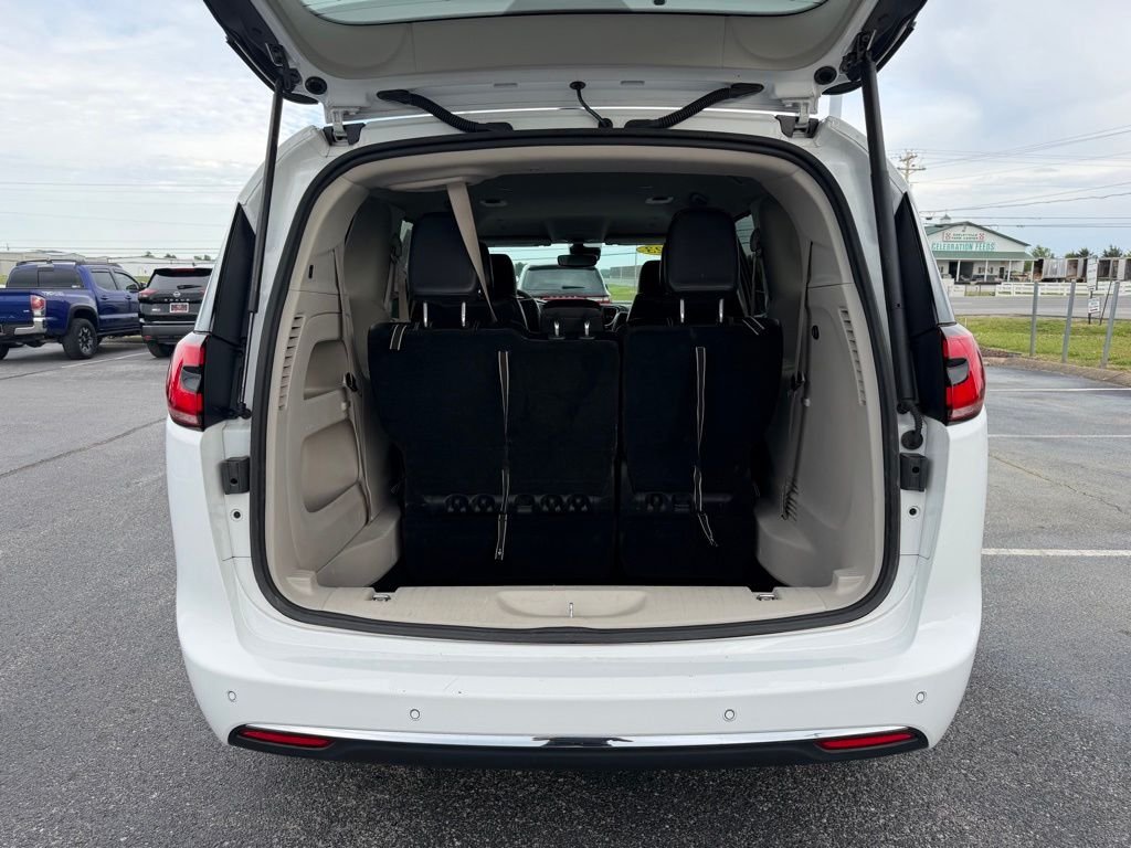 Used 2023 White Chrysler Touring L image 42